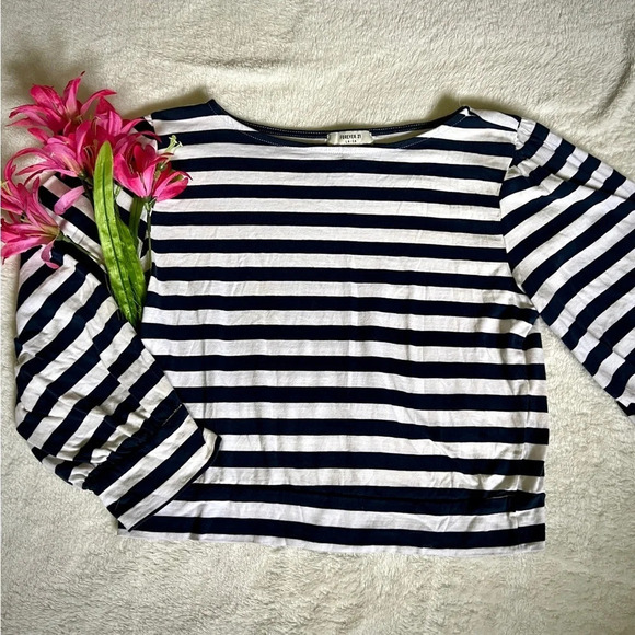 Forever 21 Navy/White Stripe Balloon Sleeve Top - Small - Picture 1 of 4